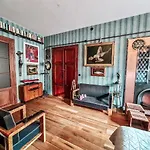Отель Divna Pani Luxury Gallery 5*