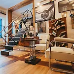 Отель Divna Pani Luxury Gallery Банска-Штьявница