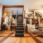 Divna Pani Luxury Gallery Банска-Штьявница