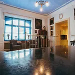 Отель Divna Pani Luxury Gallery