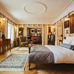 Отель Divna Pani Luxury Gallery Банска-Штьявница