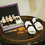 Divna Pani Luxury Gallery 5*