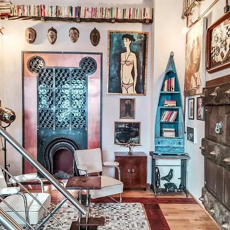 Divna Pani Luxury Gallery Hotel 5*