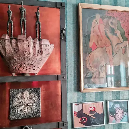 Divna Pani Luxury Gallery Hotel 5*