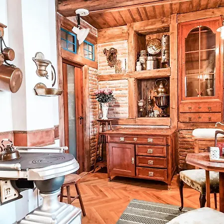 Divna Pani Luxury Gallery ホテル Banská Štiavnica