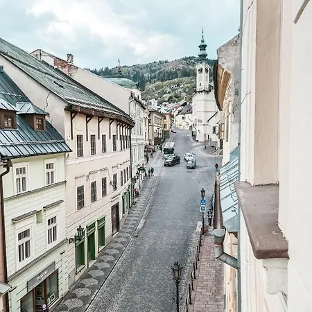 Divná Pani Luxury Gallery Hotel Banská Štiavnica