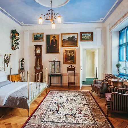 Divna Pani Luxury Gallery Hotel Banská Štiavnica