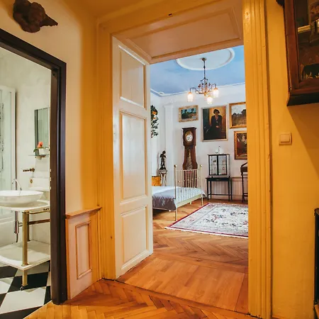 ホテル Divna Pani Luxury Gallery Banská Štiavnica