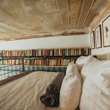 Divna Pani Luxury Gallery Hotel Banská Štiavnica