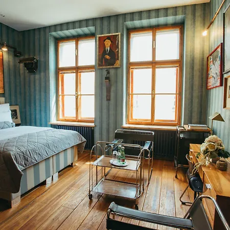 Divna Pani Luxury Gallery Banská Štiavnica