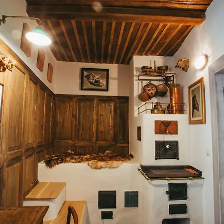 Divna Pani Luxury Gallery 5*